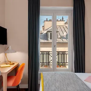 Hotel Le Mareuil Paris